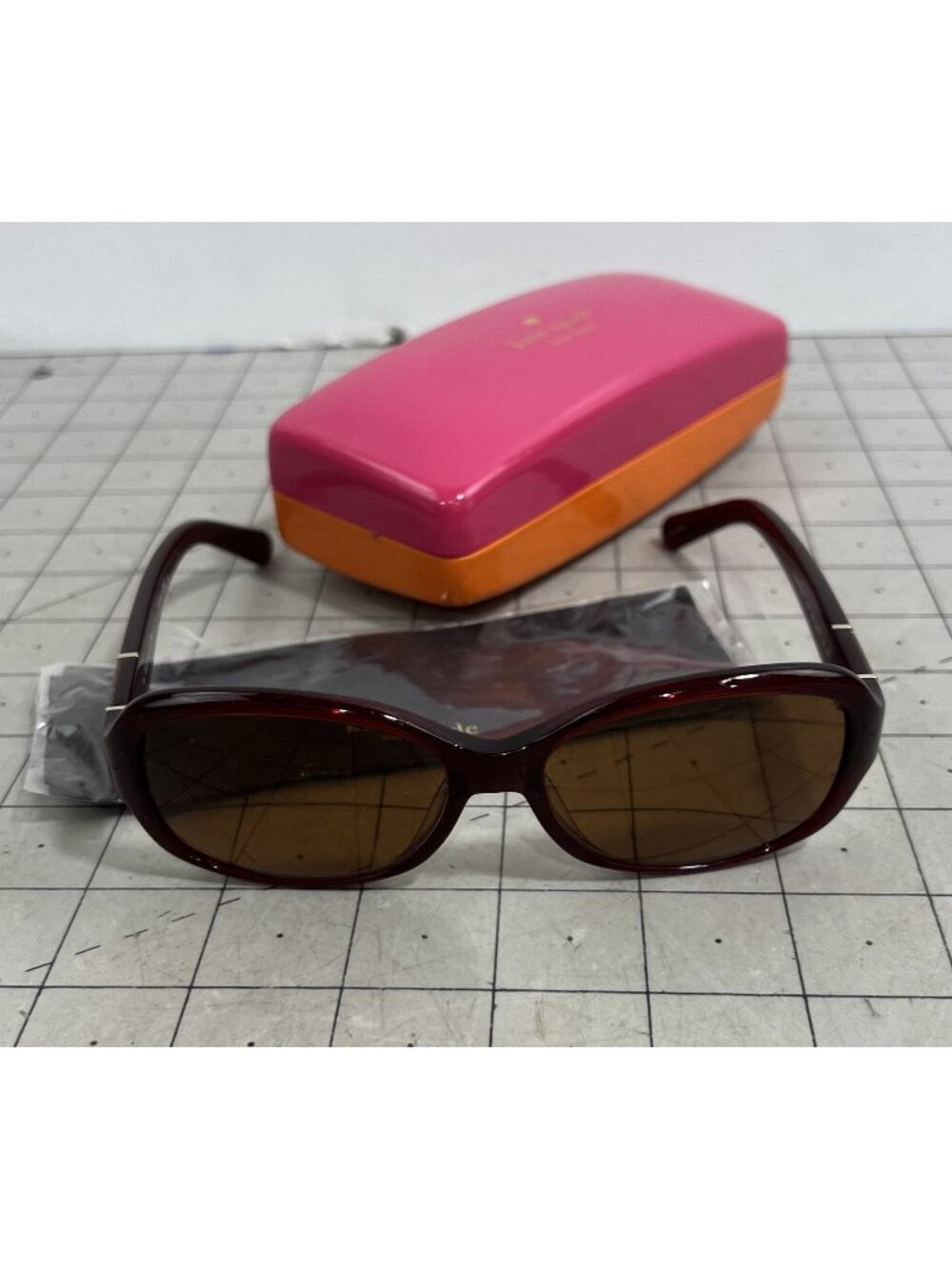 Kate Spade Women’s Polarized Cheyenne Sunglasses Case & Cleaning Cloth